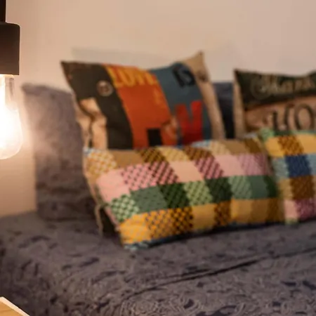 Eixample Private Hostal *