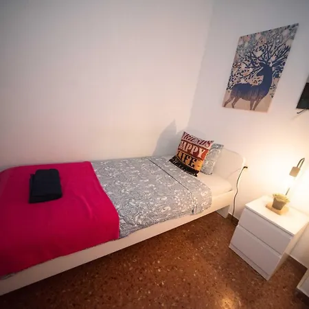 Hostal Eixample Private *