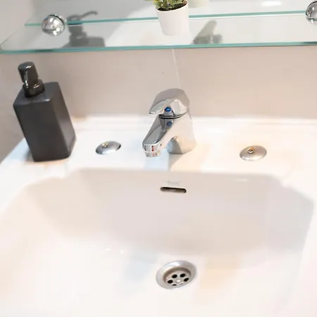 Hostal Eixample Private *